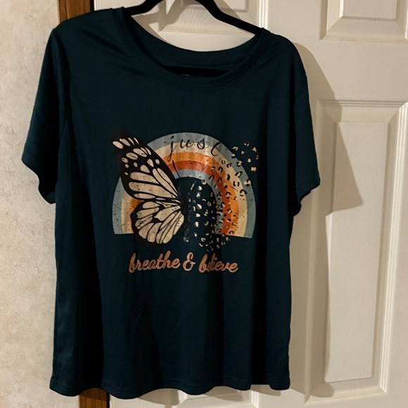 SHEIN Curve Just Breathe and Believe tee 1X NWOT. - Picture 3 of 3